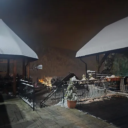 Kamila ホームステイ シュツァブニツァ