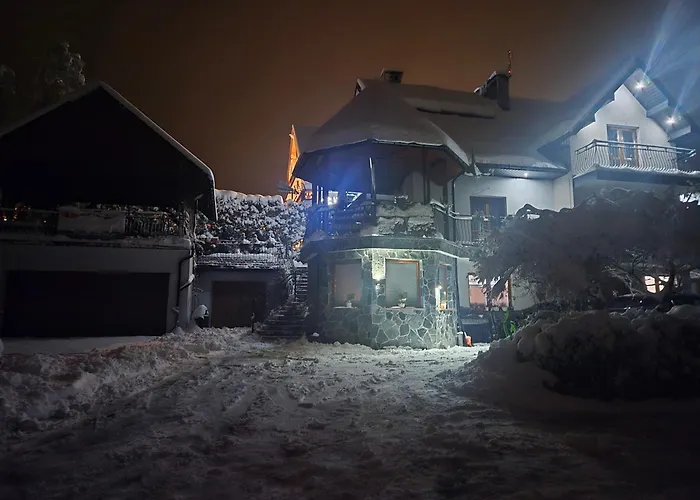 ホームステイ Kamila *